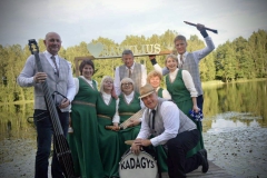 fcf727da4f7c3c9b2f818de3419fa0d3